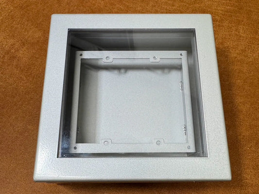 【穴なし】二連機器用屋外カードリーダー用カバー IP66相当を取得予定 【受注生産 / IP未取得】